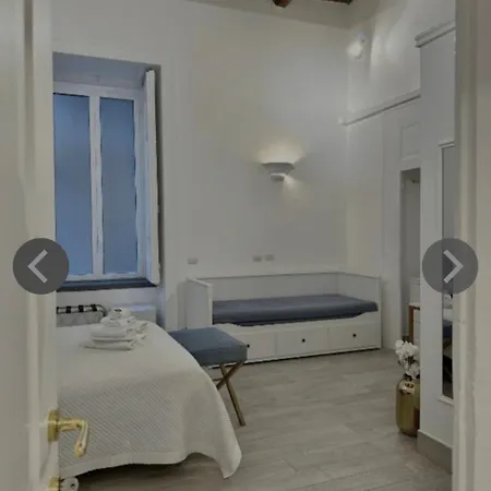 Maison Marinella Boutique 4* Napoli