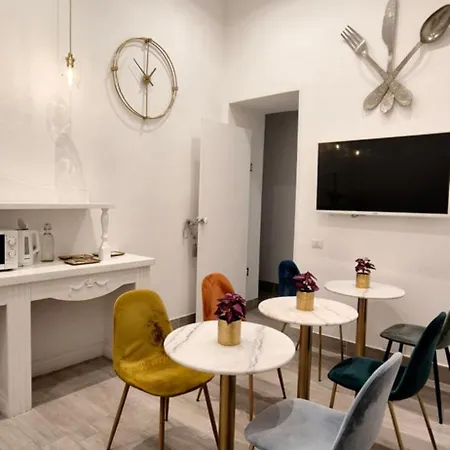 Maison Marinella Boutique Bed & Breakfast Naples